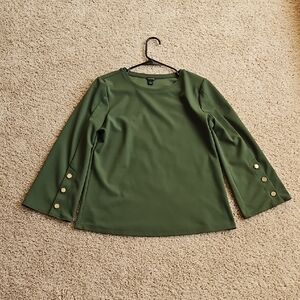 Ann Taylor Elegant Green Women's Top with Button Accents